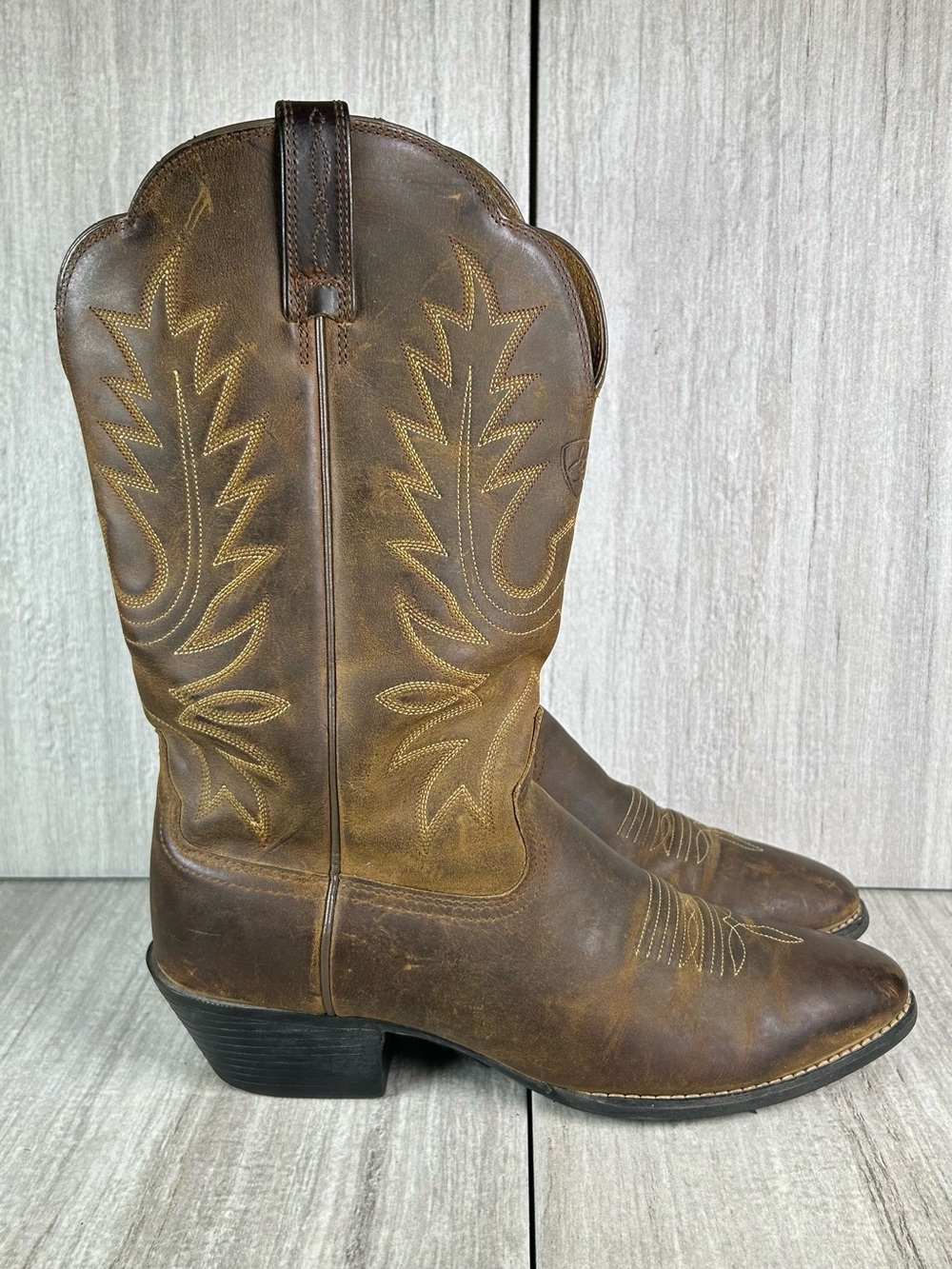 ARIAT Heritage Round Toe Brown Leather Western Cowboy Boots Women’s Size 8